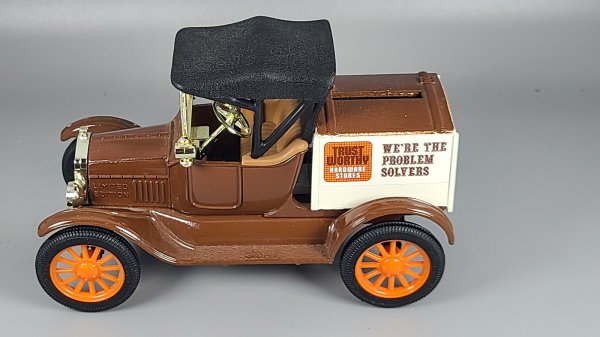 Ertl, 2228, 9774UA, 1918 Runabout Truck Bank, New, TU24-1688