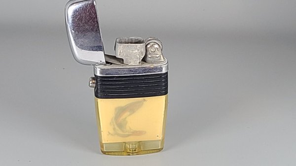 Scripto Vu Lighter, Salmon or Trout Fish, TU24-1607