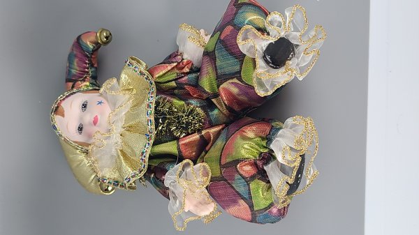 No Name Manufacture, Sit Down, Multi Color Jester, Porcelain, TU25-0046